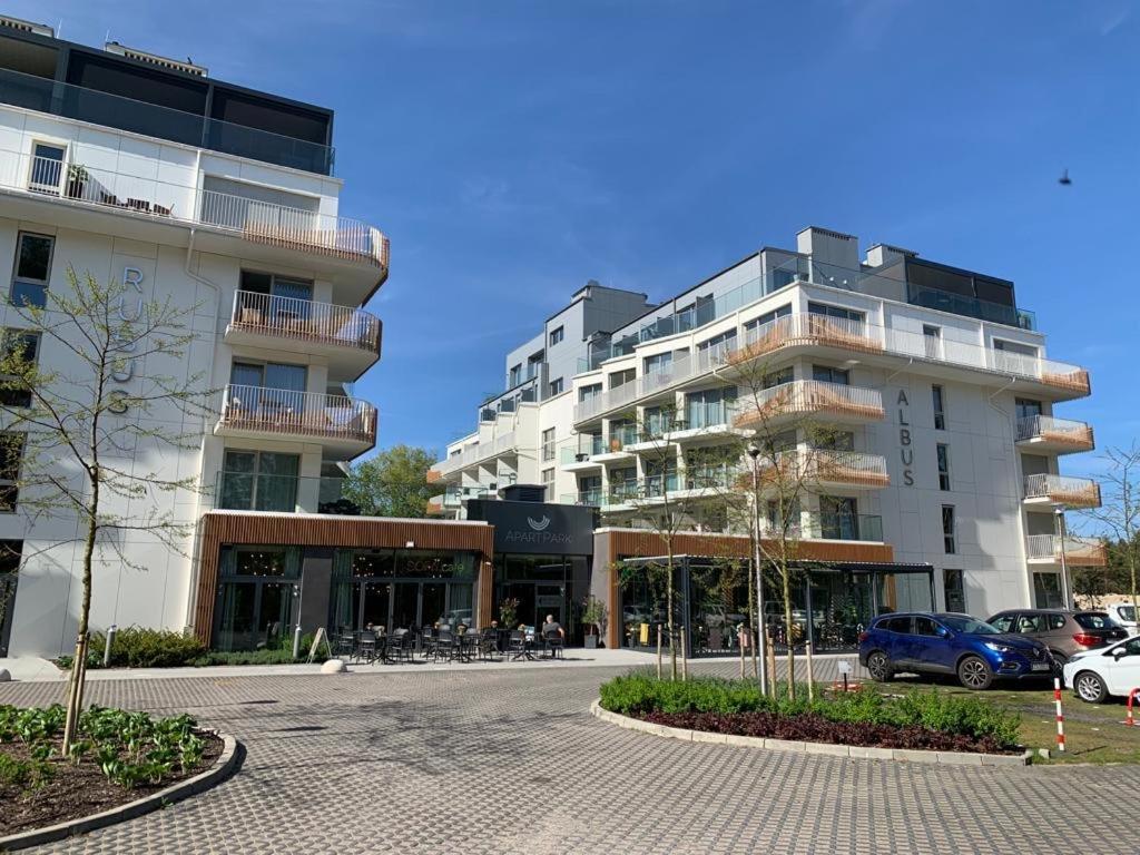 Apart Park - Albus 211 Z Parkingiem W Cenie Свіноуйсьце Екстер'єр фото